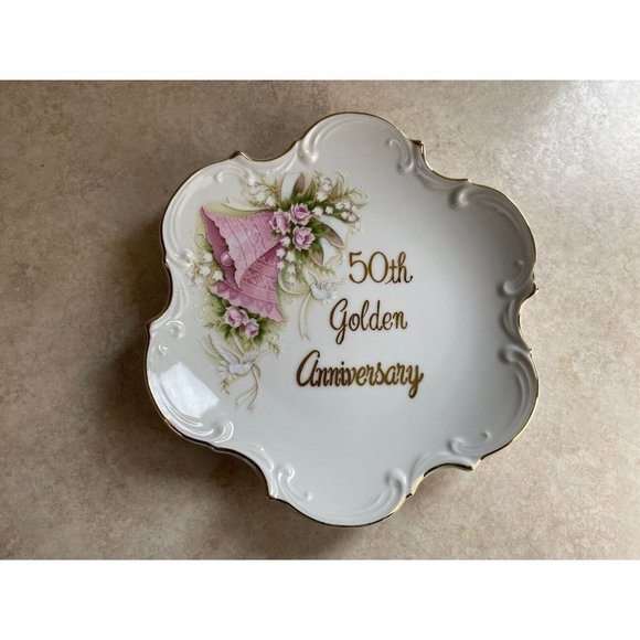 Saji Japan 50th Golden Anniversary 8" Dish Plate - Picture 2 of 5